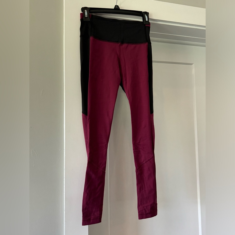 Lululemon capri leggings size 4
